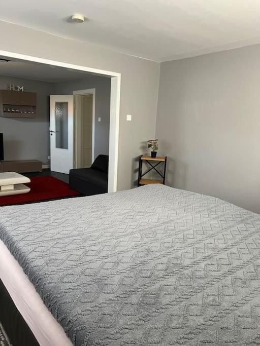 Gesamte Wohnung Mit Parkplatz Halstenbek Dış mekan fotoğraf